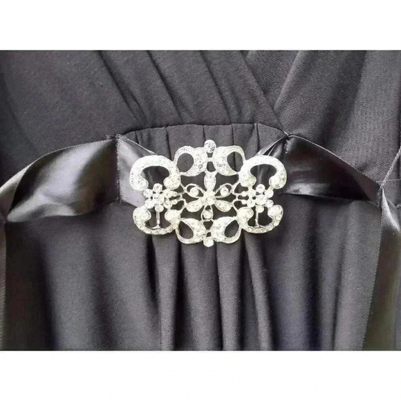 HAANI Women's Sleeveless Black elegant dress Sz L - Picture 5 of 6